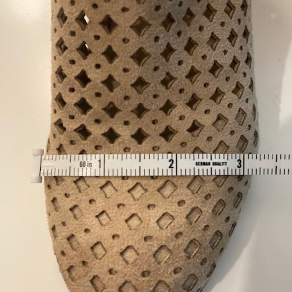 Indigo Road ankle booties Size womens 7 - Picture 8 of 10